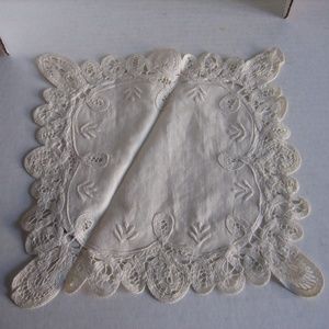 Imperial Elegance Off White/Cream Square 100% Cotton Doilie 9 1/2in.Square NWNT